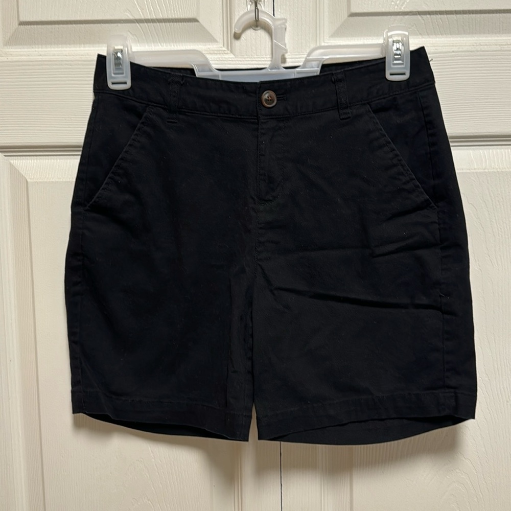 Women’s high waisted Bermuda shorts